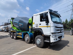 АВТОБЕТОНОСМЕСИТЕЛЬ HOWO HW76 8x4 12 куб.м.